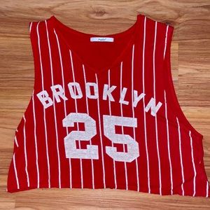 Red Brooklyn #25 top